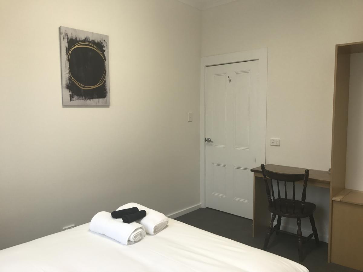 Okeefes Hotel Backpackers Launceston Extérieur photo