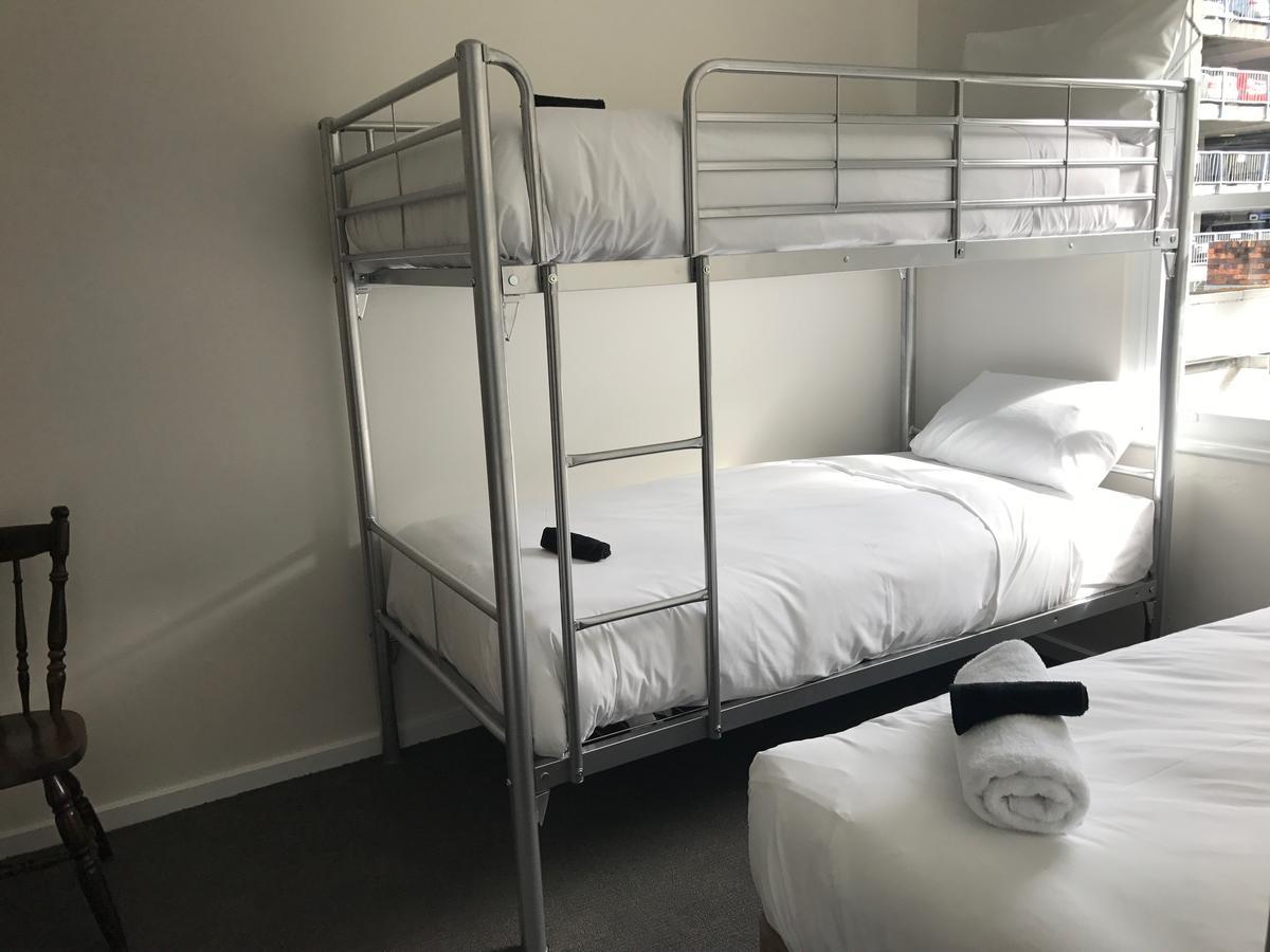 Okeefes Hotel Backpackers Launceston Extérieur photo